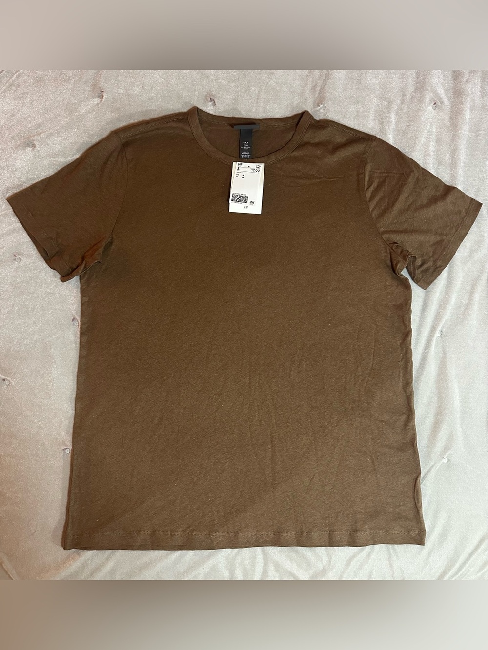 H&M Women’s Brown T-Shirt Size Medium NWT